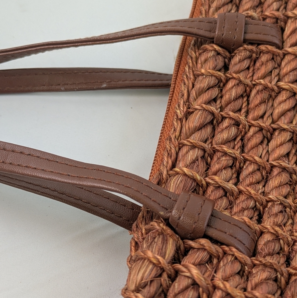 Dark Brown Raffia Purse Handbag Made in the Philippines - Picture 12 of 16